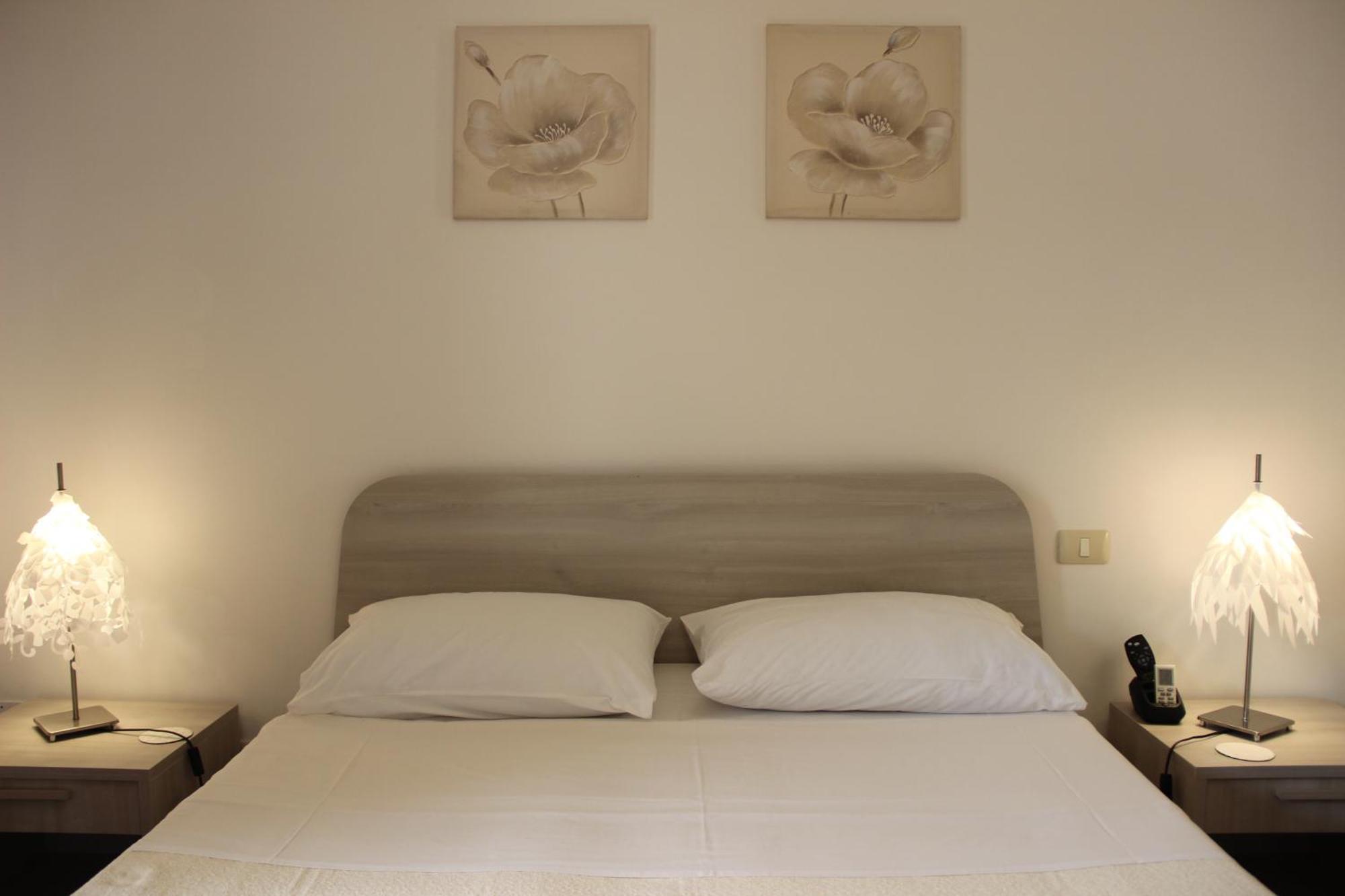 B&B Villa Adriana Сан-Леоне Екстер'єр фото